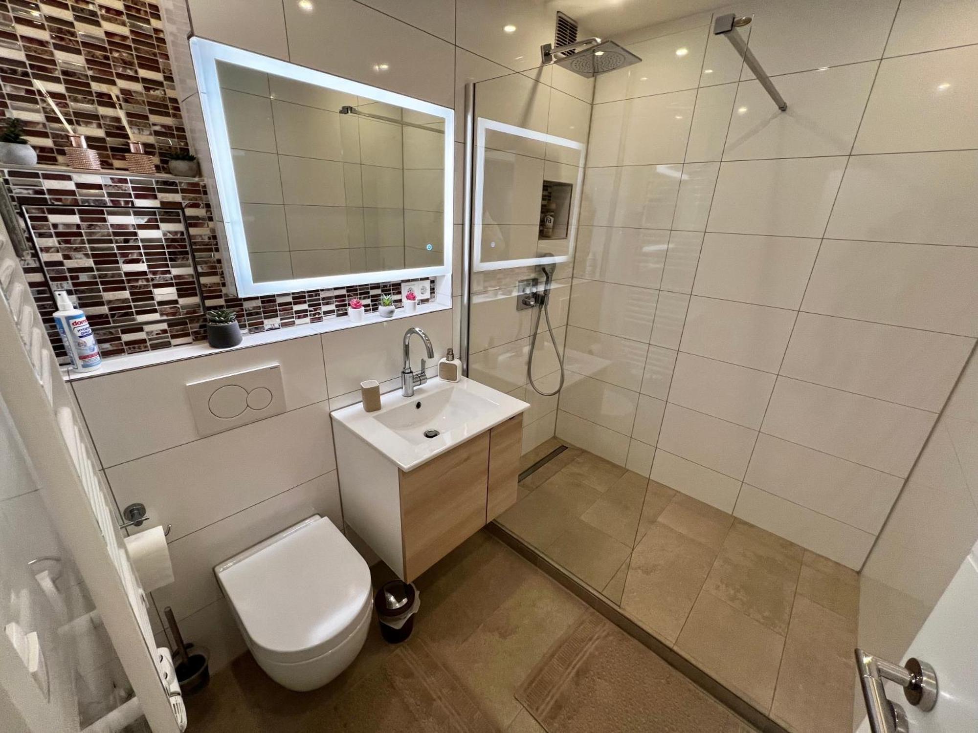Lilis Apartment Mit Balkon Augsburg Dış mekan fotoğraf