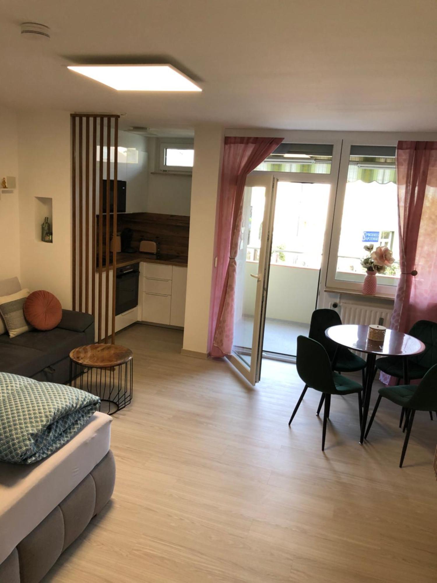 Lilis Apartment Mit Balkon Augsburg Dış mekan fotoğraf